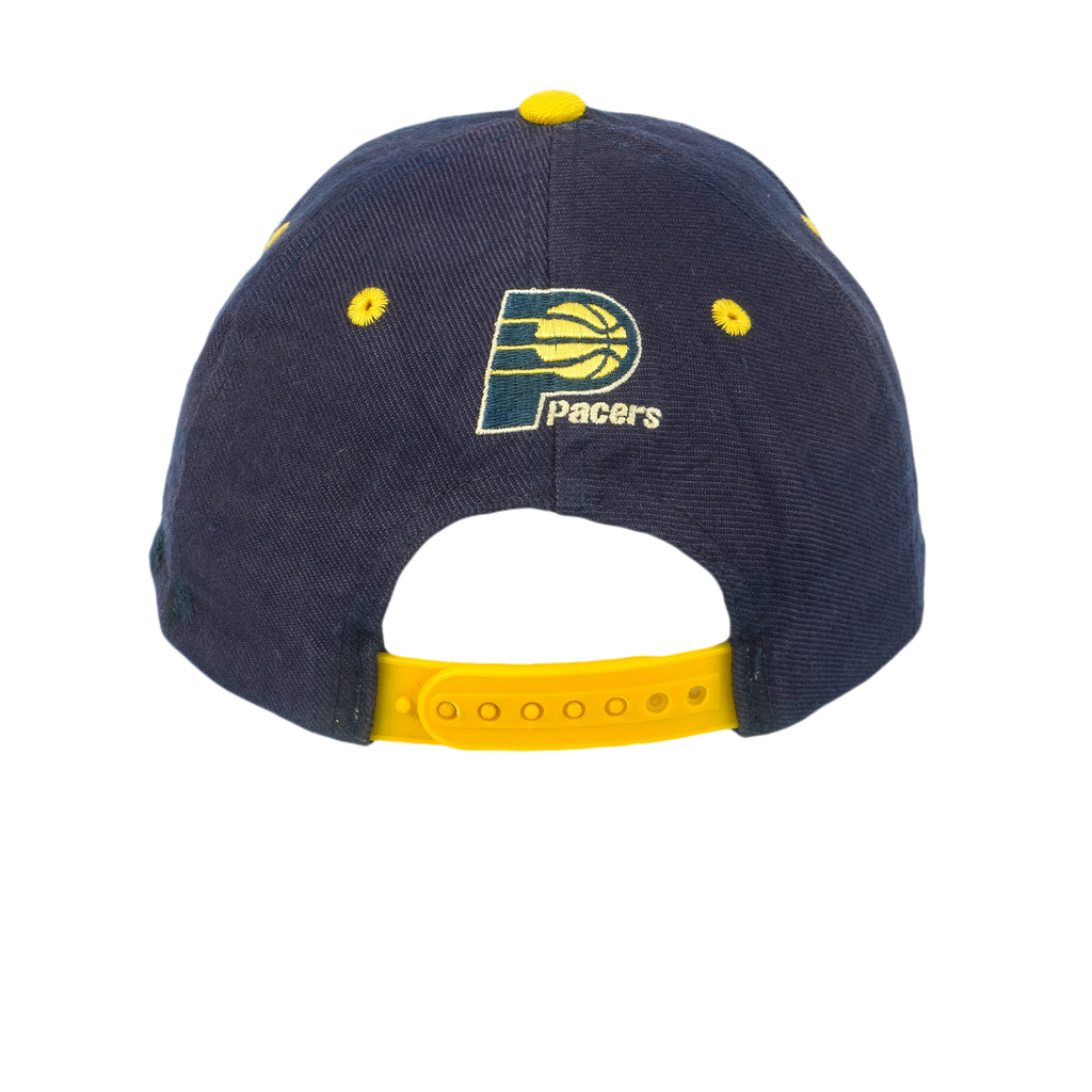 NBA (T.E.I. )- Indiana Pacers Embroidered Spell-Out Snapback Hat 1990s OSFA Vintage Retro