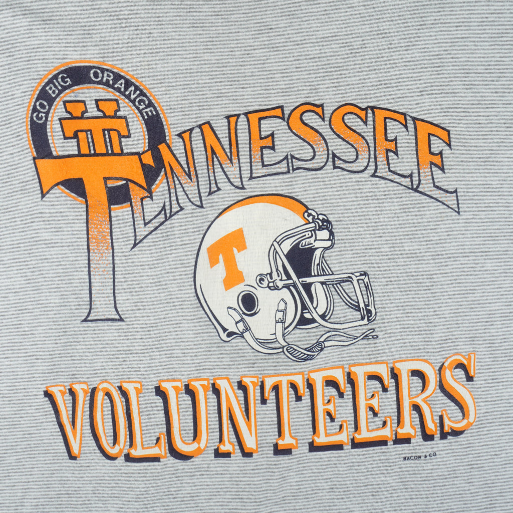 NCAA (Castaways) - Tennessee Volunteers Go Big Orange T-Shirt 1998 Large Vintage Retro