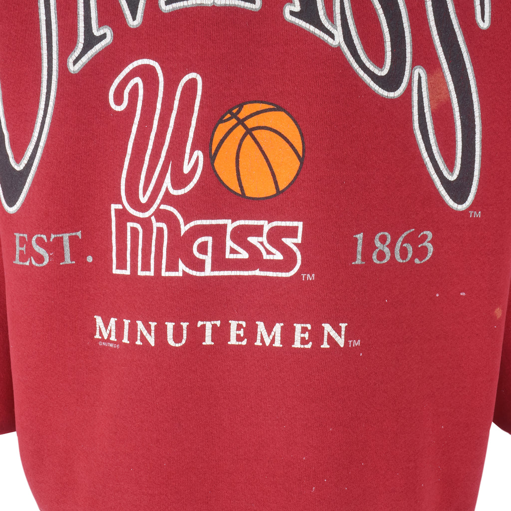 NCAA (Lee) - UMass Minutemen Crew Neck Sweatshirt 1990s Medium Vintage Retro College