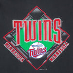 MLB (Logo 7) - Minnesota Twins Single Stitch T-Shirt 1993 Large Vintage Retro Baseball