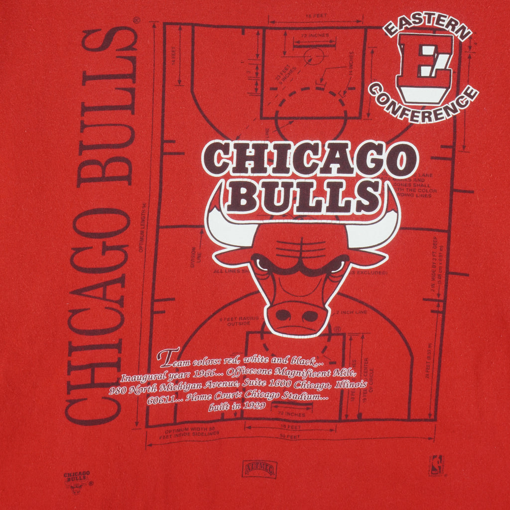 NBA (Nutmeg) - Chicago Bulls Basketball Court T-Shirt 1990s X-Large