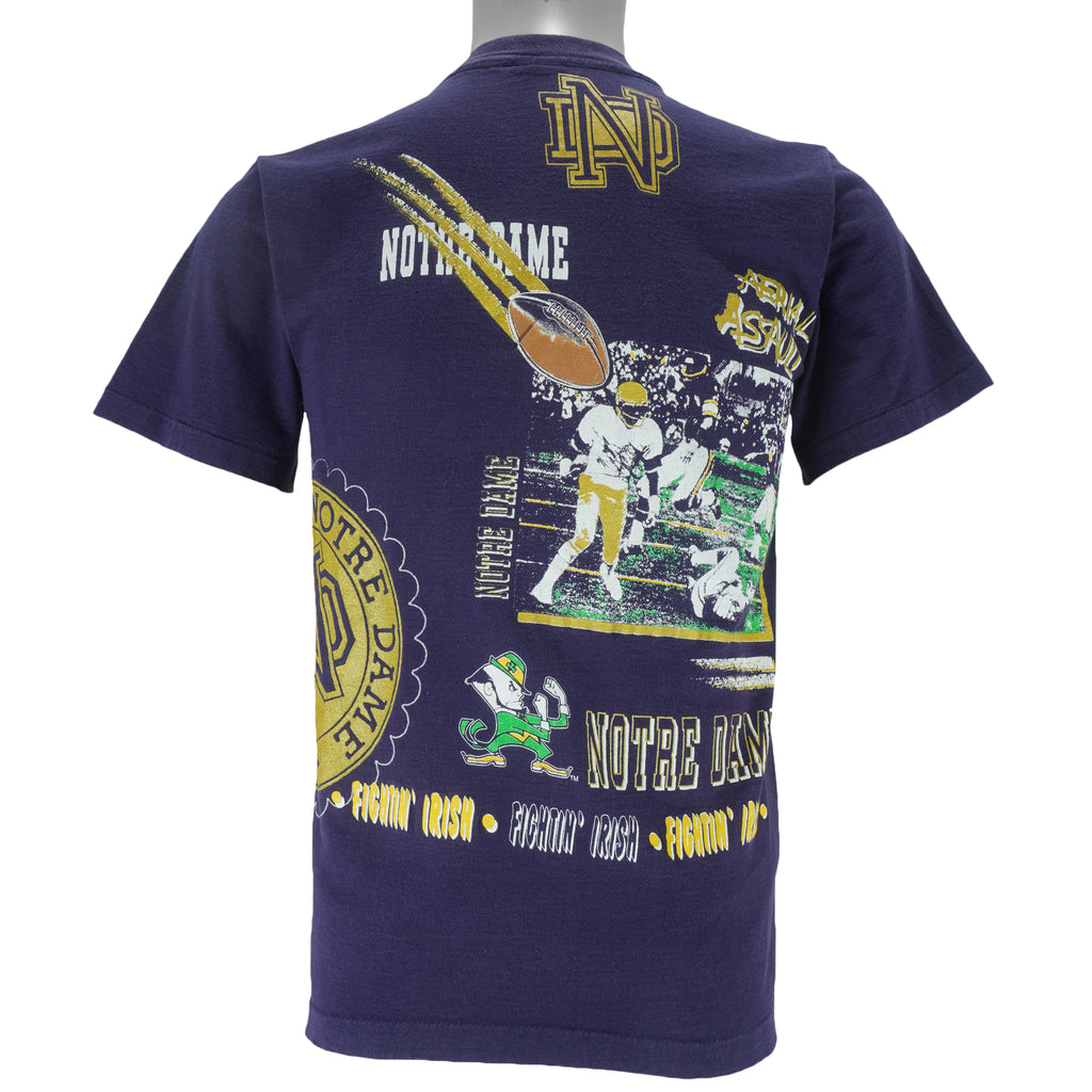 NCAA (Salem) - Notre Dame Fighting Irish Aerial Assault T-Shirt 1990s Medium Vintage Retro