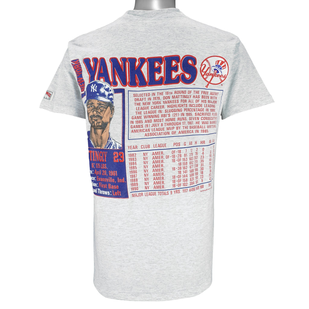 MLB (Nutmeg) - New York Yankees Don Mattingly MVP T-Shirt 1990 Large Vintage Retro Baseball