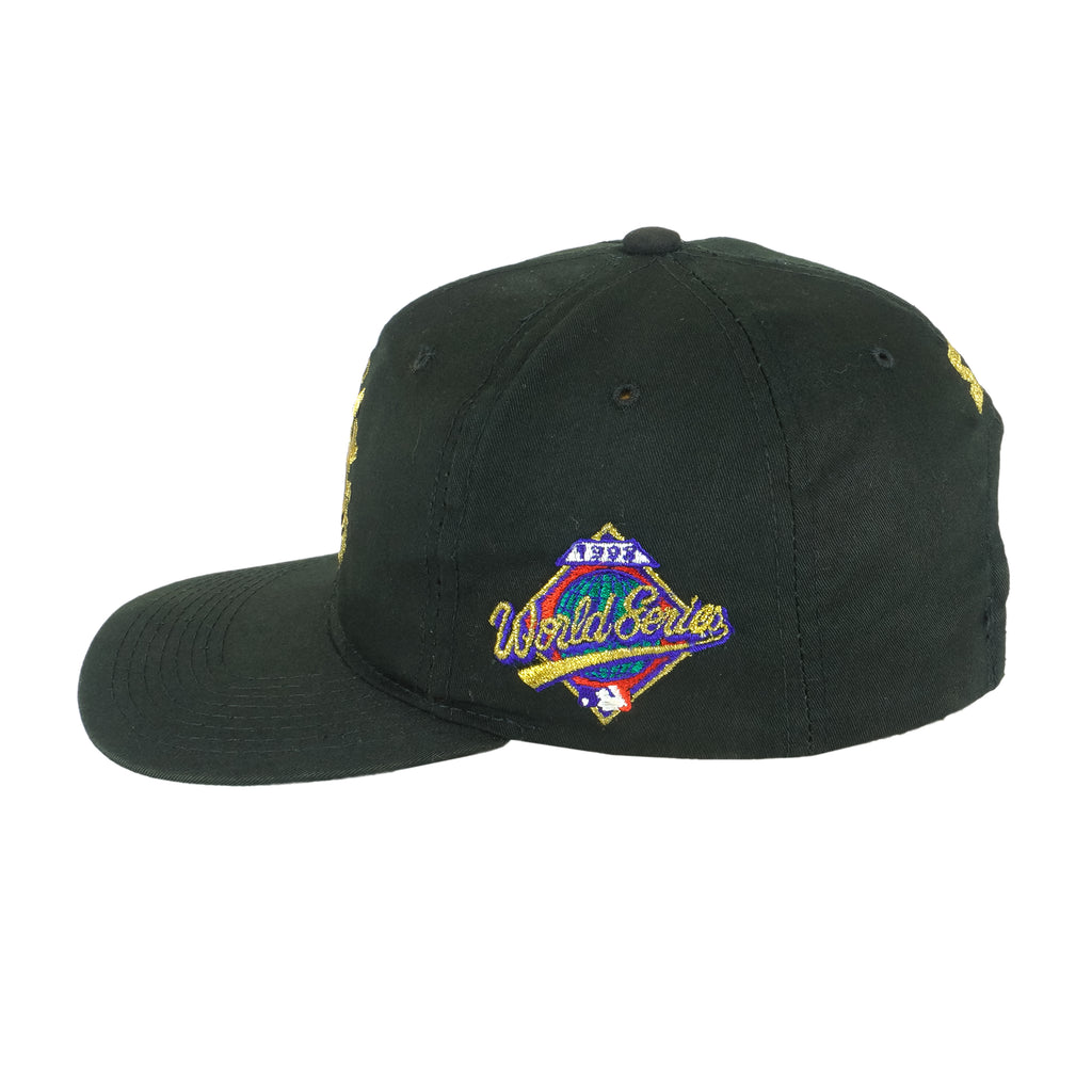 Starter (The Classic) - Toronto Blue Jays World Series Gold Snapback Hat 1993 OSFA Vintage Retro Baseball