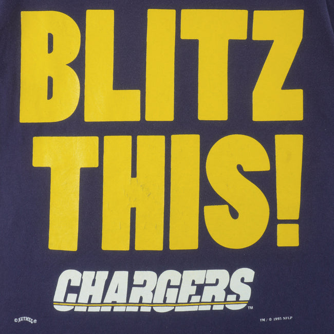 NFL (Nutmeg) - San Diego Chargers Blitz This T-Shirt 1995 Medium vintage retro football