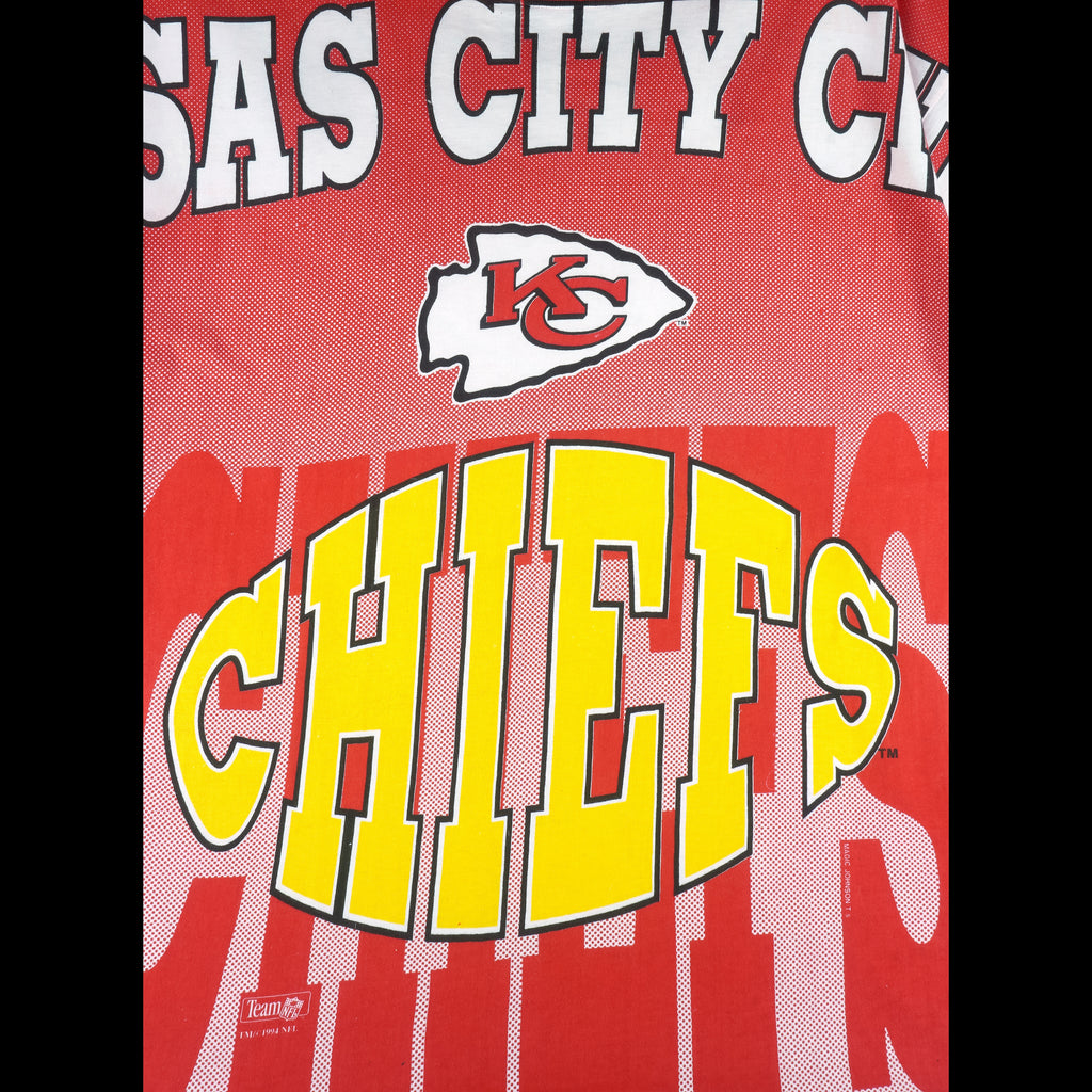 NFL (Magic Johnson T's) - Kansas City Chiefs All Over Print T-Shirt 1994 Large