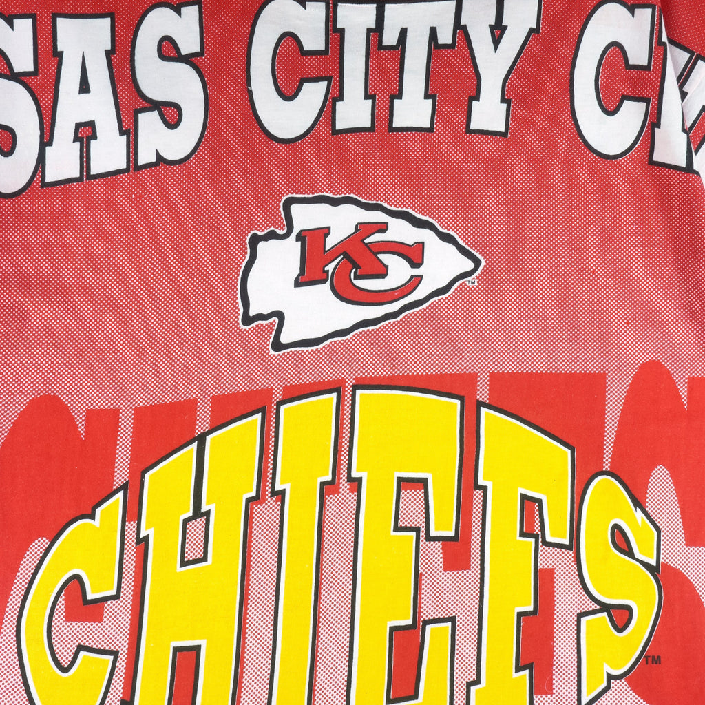 NFL (Magic Johnson T's) - Kansas City Chiefs All Over Print T-Shirt 1994 Large