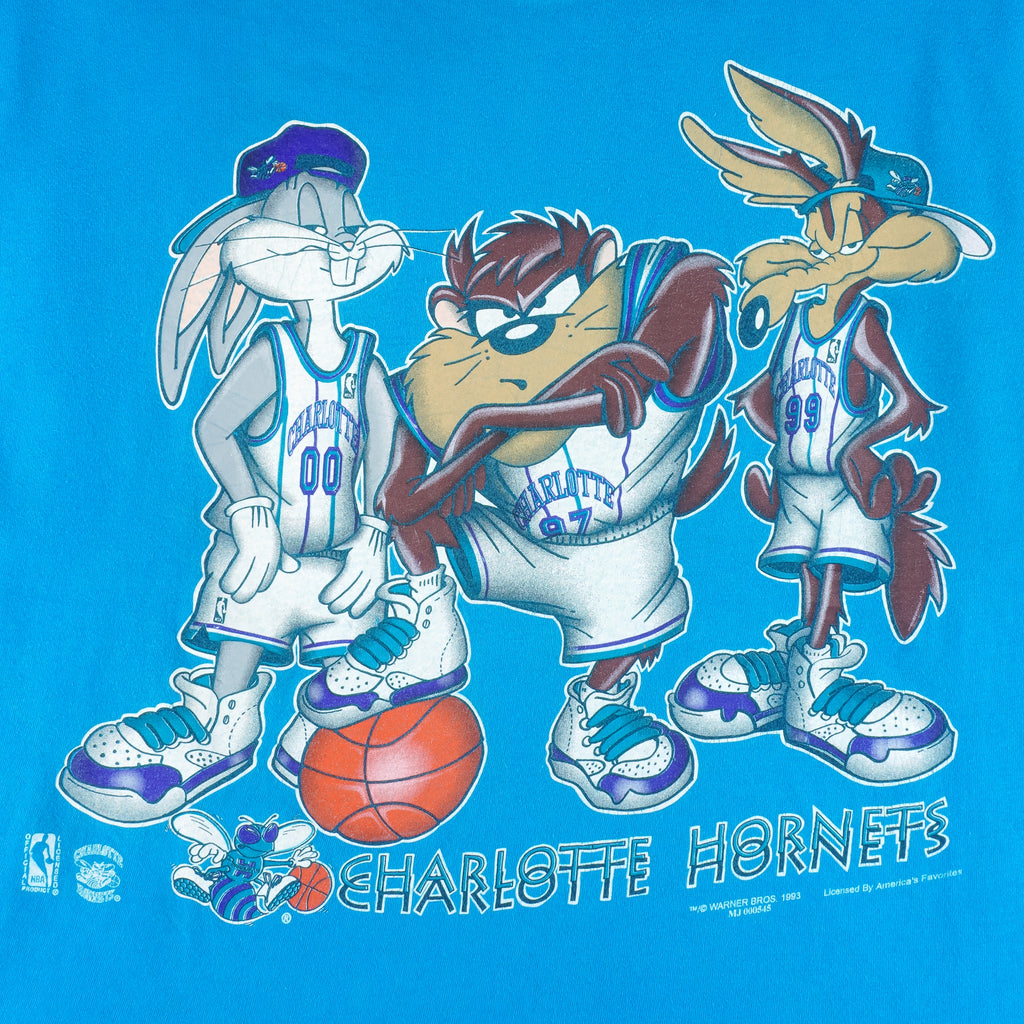 NBA - Charlotte Hornets X Looney Tunes T-Shirt 1993 Medium