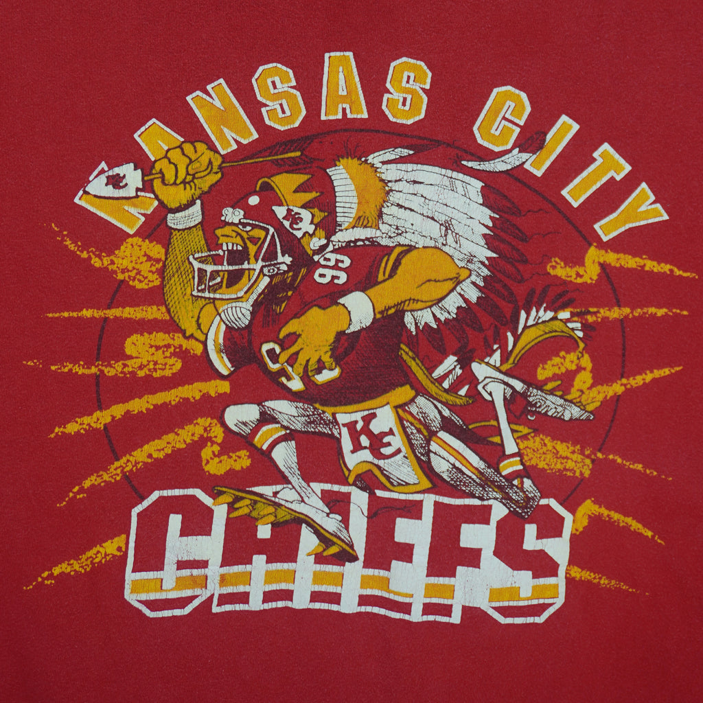 NFL (Calapull) - Kansas City Chiefs Big Logo T-Shirt 1990s Large Vintage Retro Football