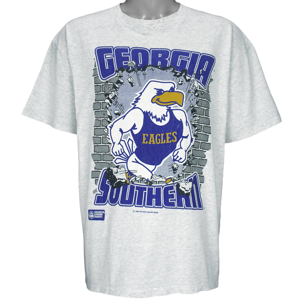 1995 vintage Georgia Southern Eagles breakout style T-Shirt by Stadium Court. Grey in color with double sided print, X-Large in size and is in excellent condition.