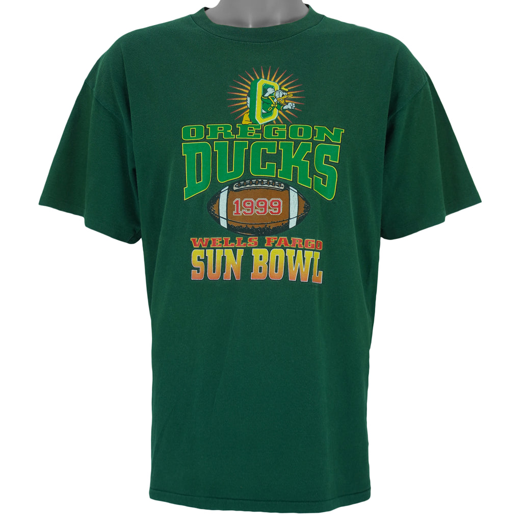 NCAA (Oneita) - University of Oregon Ducks Sun Bowl T-Shirt 1999 X-Large Vintage retro football college