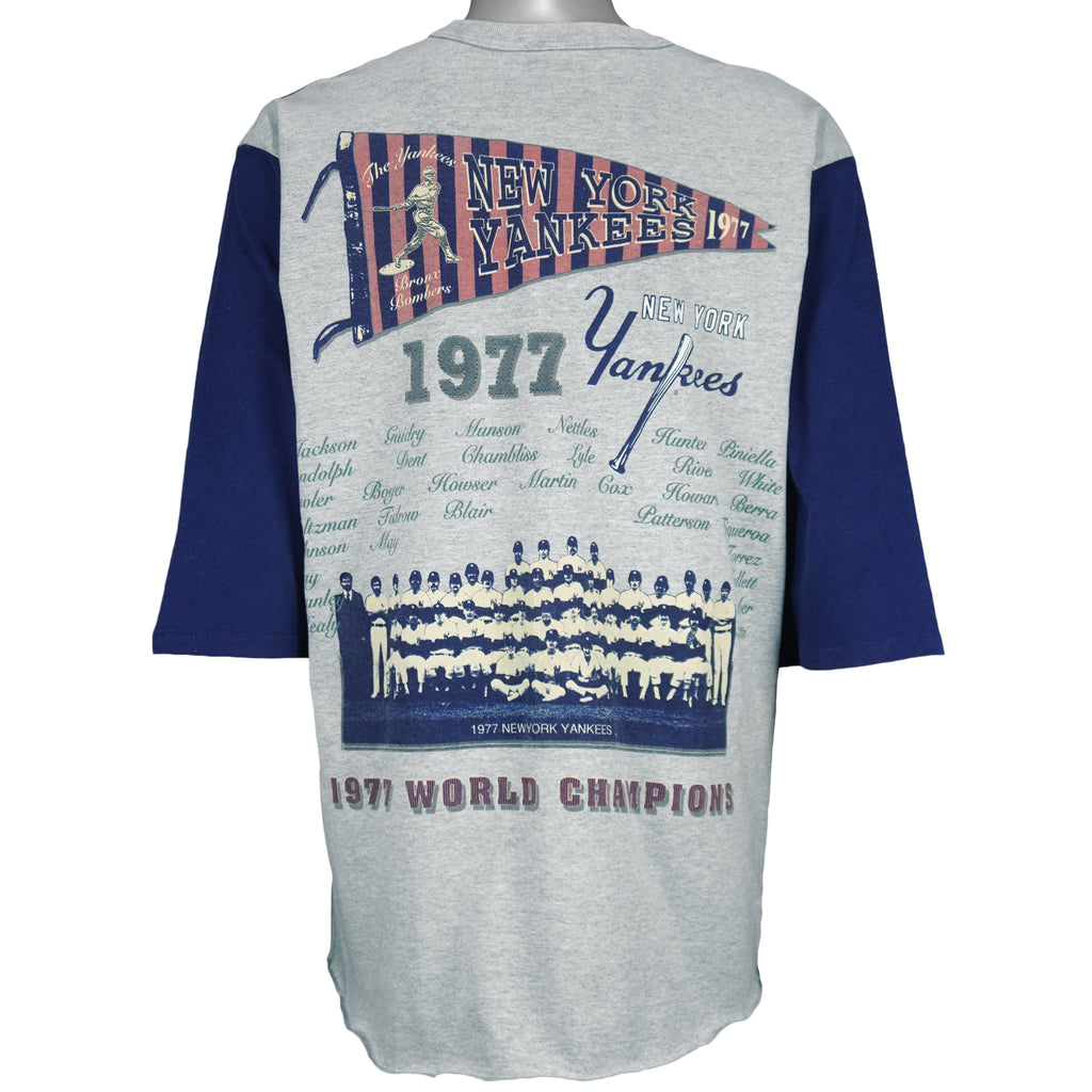 MLB (Long Gone) - New York Yankees World Champions T-Shirt 1994 X-Large Vintage Retro Baseball