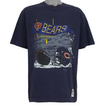 NFL (Nutmeg) - Chicago Bears Helmet And Flag Embroidered T-Shirt 1993 Large