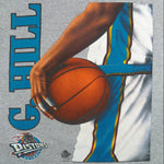 NBA (Lee) - Detroit Pistons Grant Hill Spell-Out T-Shirt 1990s Medium Vintage Retro Basketball