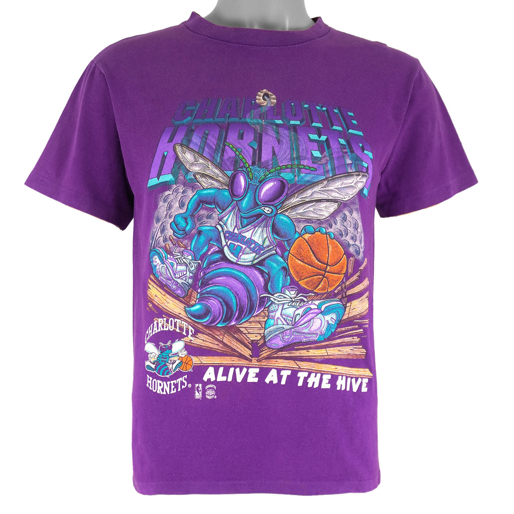 NBA (Salem) - Charlotte Hornets Alive At The Hive T-Shirt 1990s Small Vintage Retro Basketball