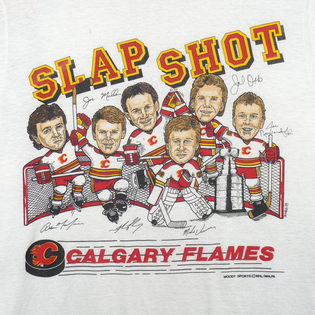 NHL (Screen Star) - Calgary Flames Slap Shot T-Shirt 1989 Medium Vintage Retro Hockey