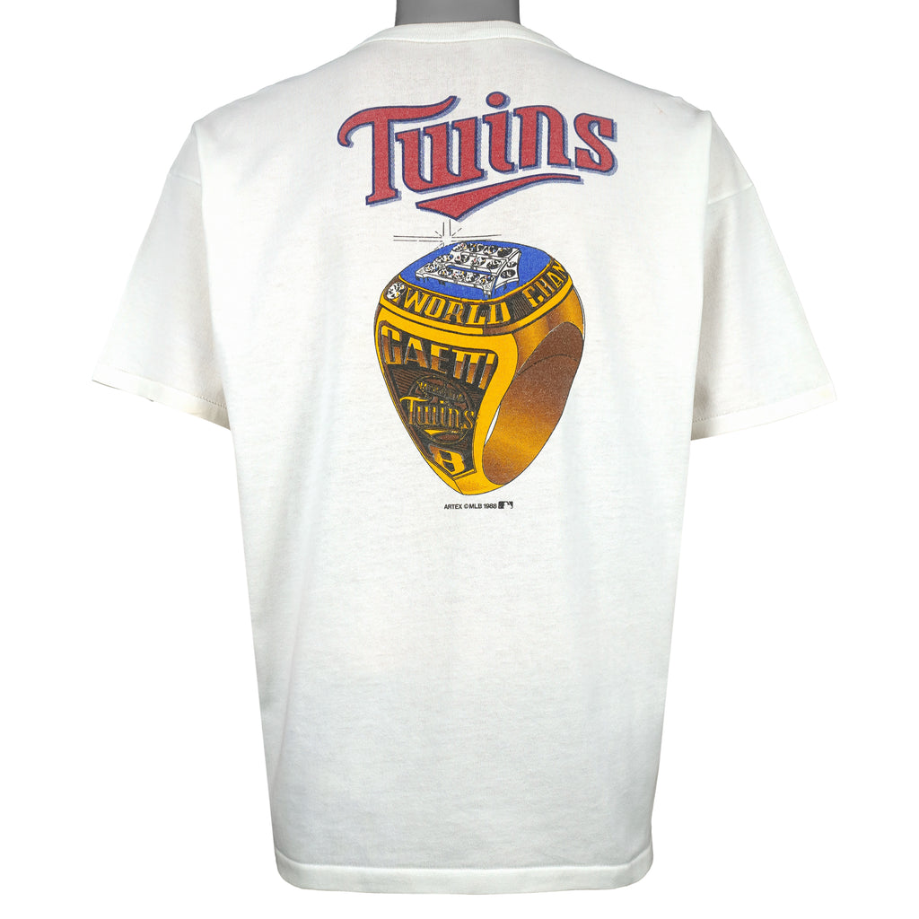 MLB (Artex) - Minnesota Twins, Champions Choose Jostens T-Shirt 1988 Large Vintage Retro Baseball