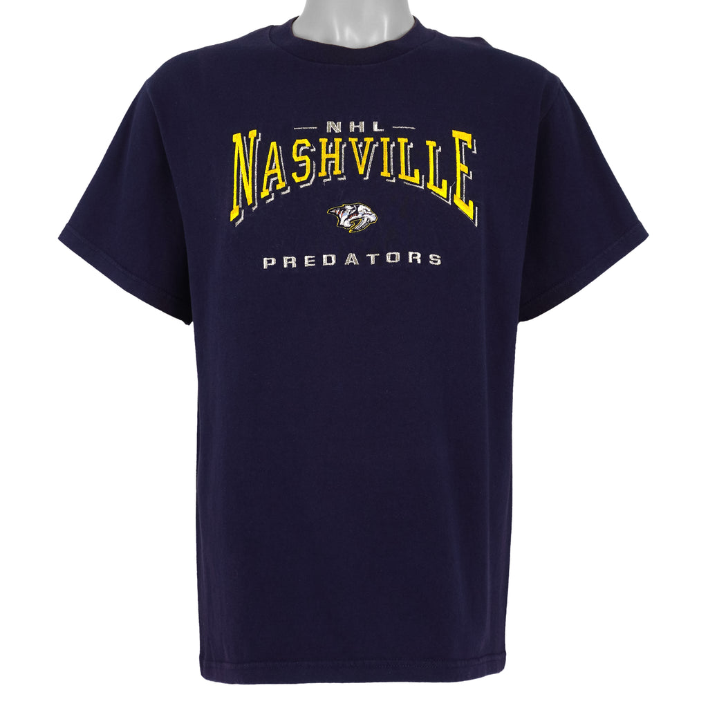 NHL (Lee) - Nashville Predators Embroidered T-Shirt 1990s Medium Vintage Retro Hockey