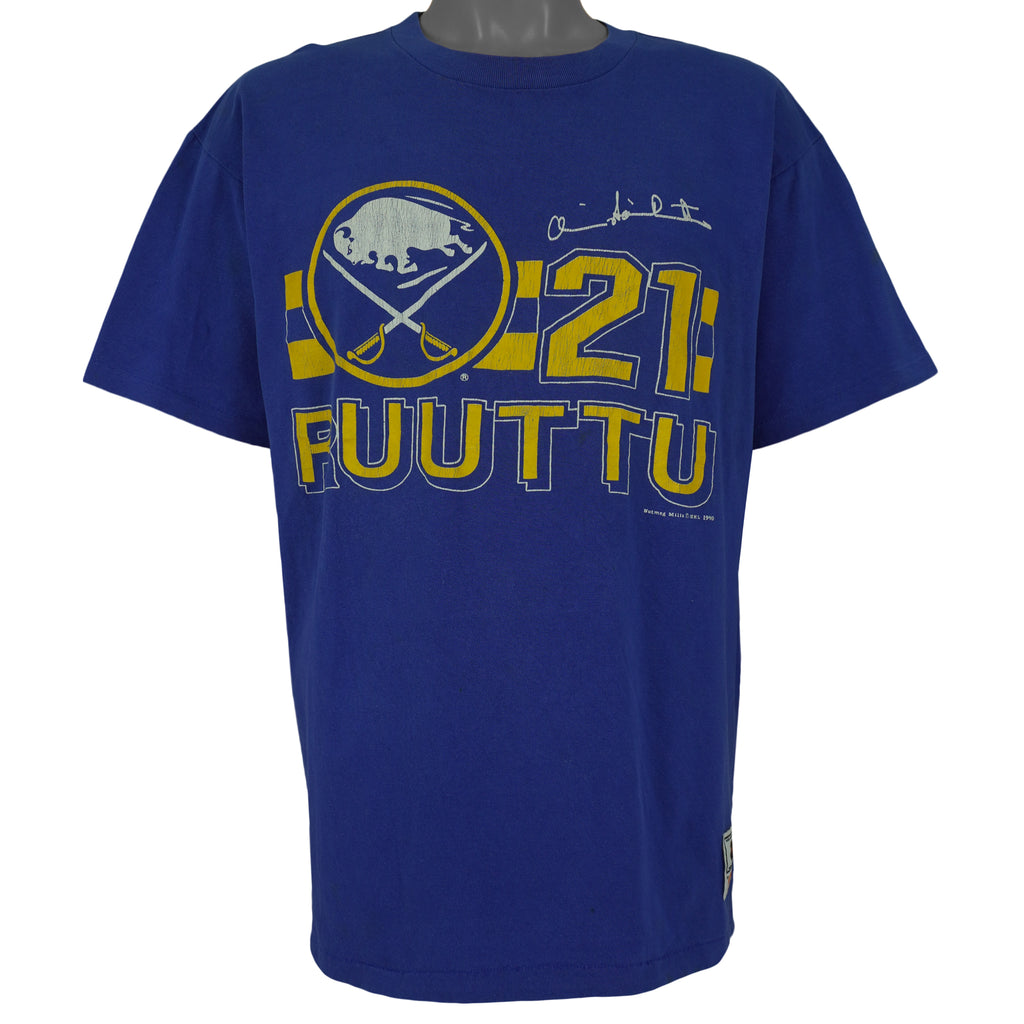 NHL (Nutmeg Mills) - Buffalo Sabres Christian Ruuttu Autographed T-Shirt 1990 X-Large Vintage Retro Hockey