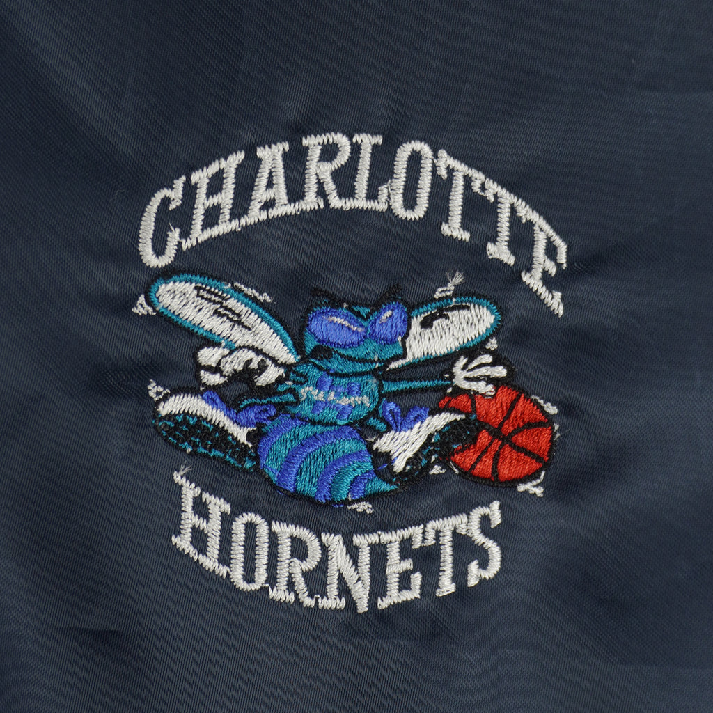 NBA (Stadium Club) - Charlotte Hornets Satin Jacket 1990s Large Vintage Retro Basketball