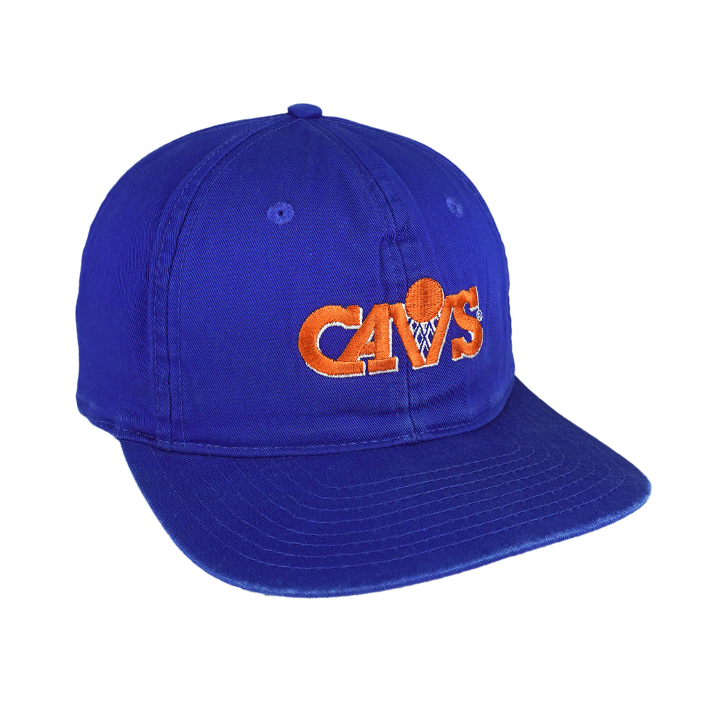 NBA (Twins) - Cleveland Cavaliers Spell-Out Snapback Hat 1990s OSFA Vintage Retro Basketball