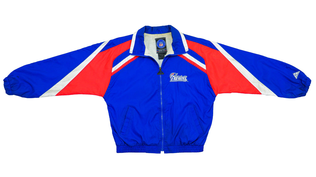 NFL (Genuine Stuff) - New England Patriots Spell-Out Windbreaker 1990s Medium Vintage Retro NFL Football Butt Chicken