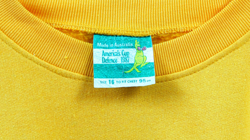 Vintage - Yellow Kangaroo Crew Neck Sweatshirt 1987 Medium Vintage Retro