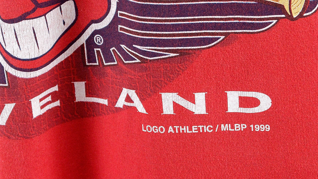 MLB (Logo 7) - Cleveland Indians T-Shirt 1999 Large Vintage Retro Baseball