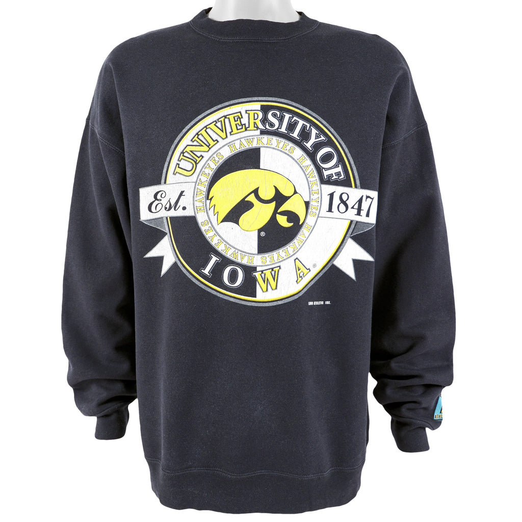 NCAA (Logo Athletic) - University of Iowa Hawkeyes Sweatshirt 1990s X-Large Vintage Retro football College
