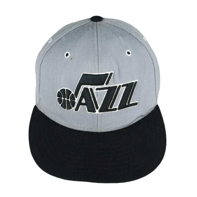 Vintage NBA (Mitchell and Ness) - Utah Jazz Spell-Out Fitted Hat 7 1/4