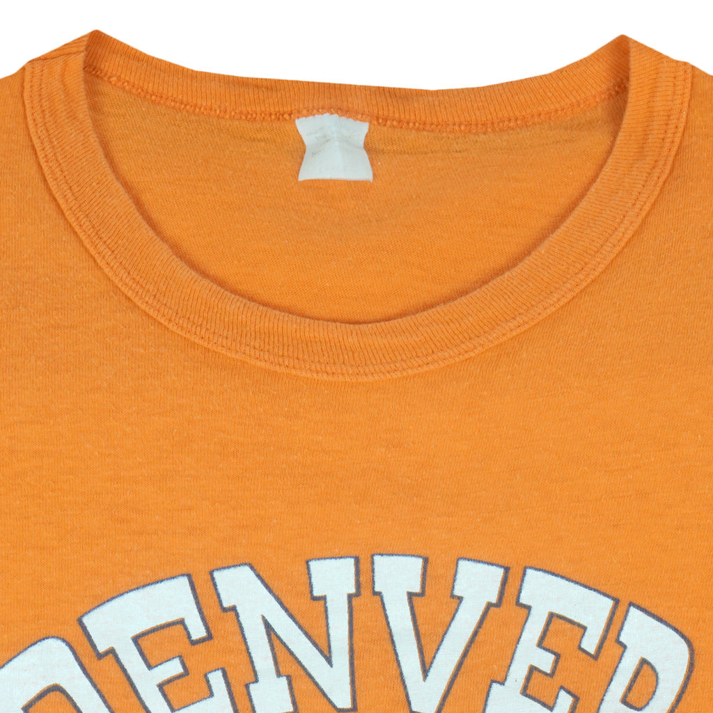 NFL - Denver Broncos Joe Rizzo Single Stitch T-Shirt 1990s Small Vintage Retro Football