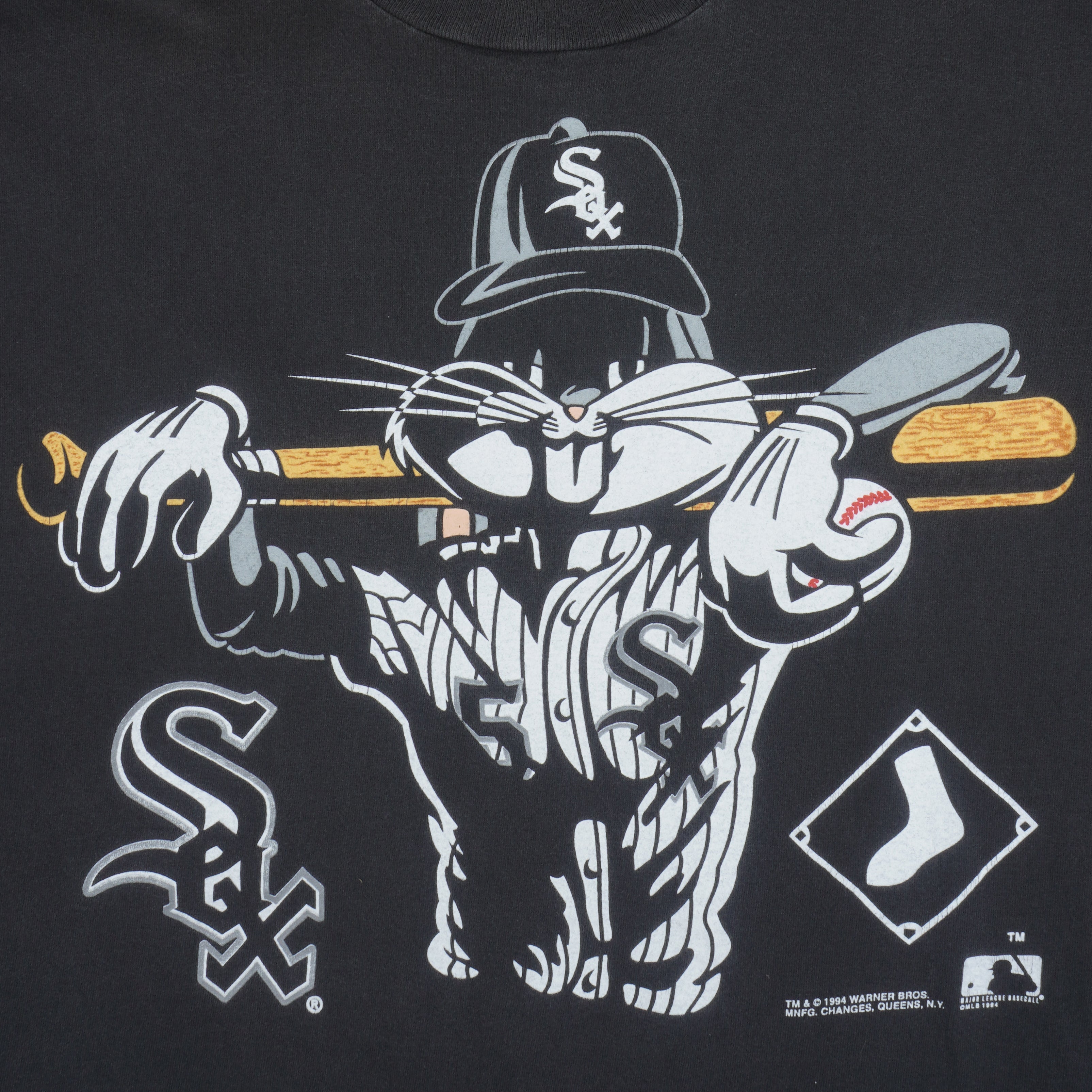 Chicago White Sox Looney Tunes Bugs Bunny Black City Connect