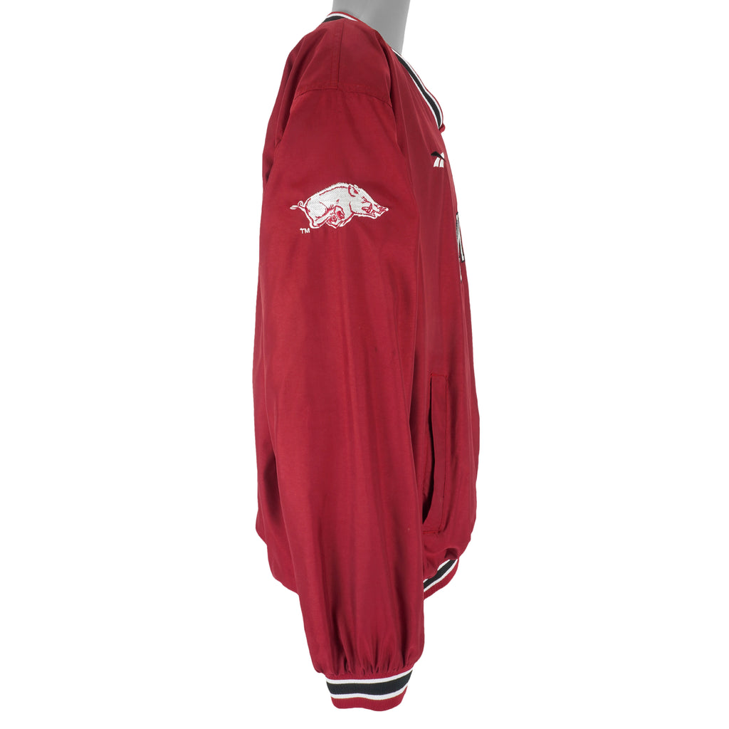 Reebok - Arkansas Razorbacks Spell-Out Windbreaker 1990s X-Large Vintage Retro Football