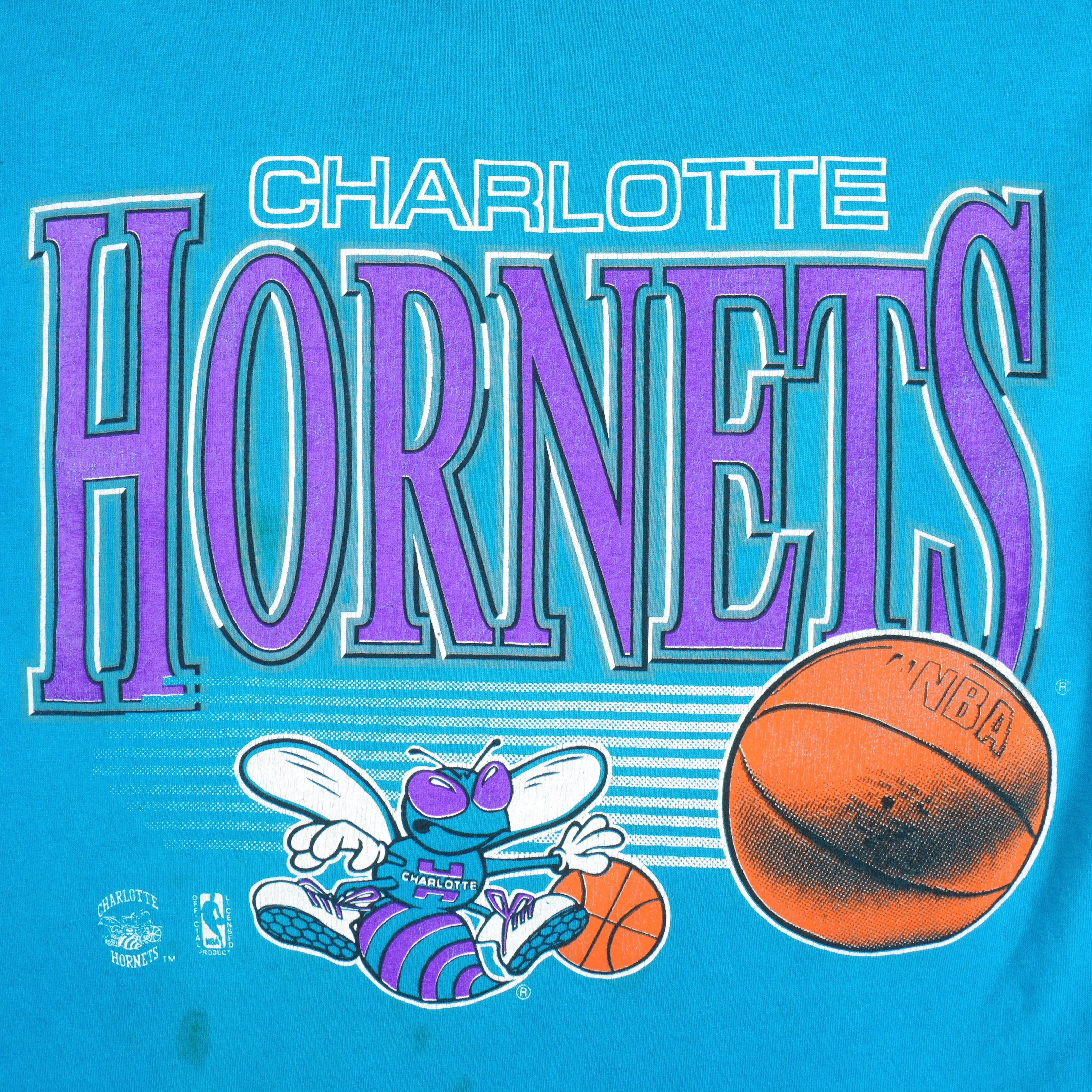 Vintage 90s NBA Starter Charlotte Hornets spellout Satin