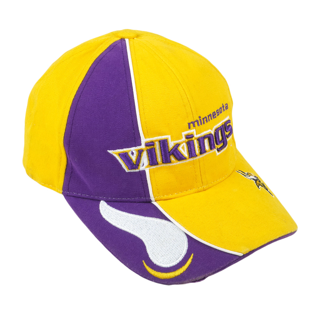 NFL - Minnesota Vikings 3D Puff Embroidered Strapback Hat 1990s OSFA Vintage Retro