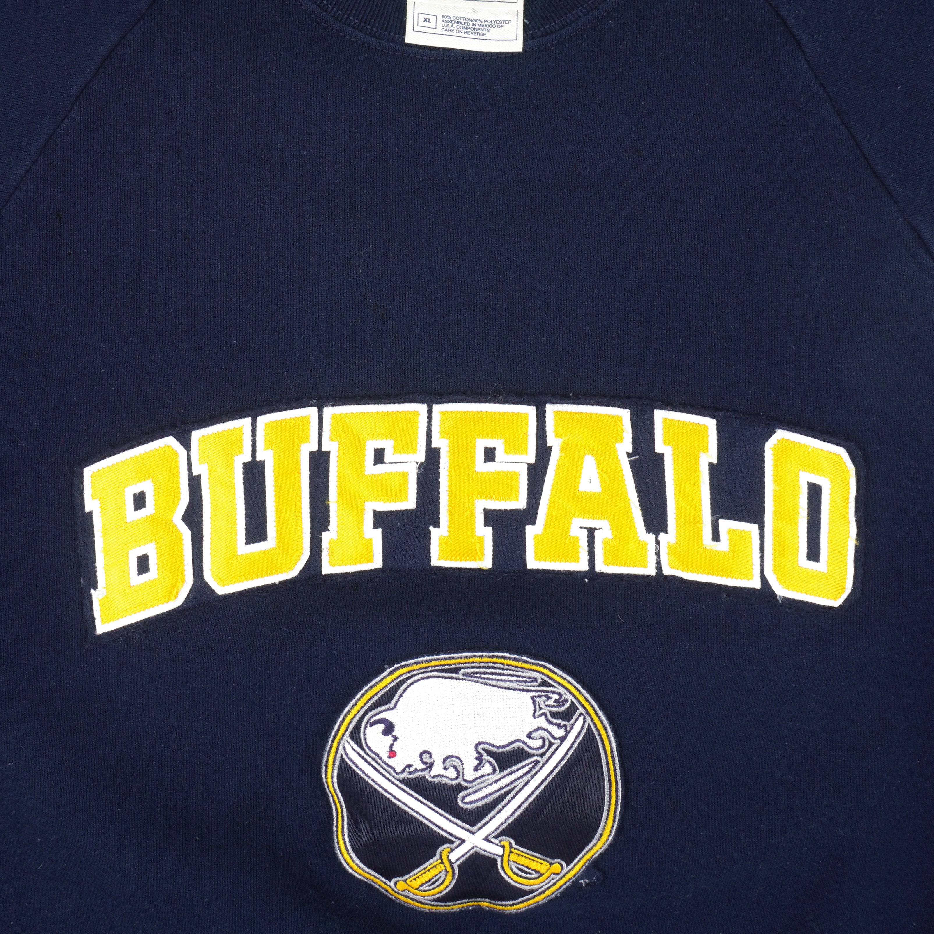 Vintage Buffalo Sabres Sweatshirt (1990s) 