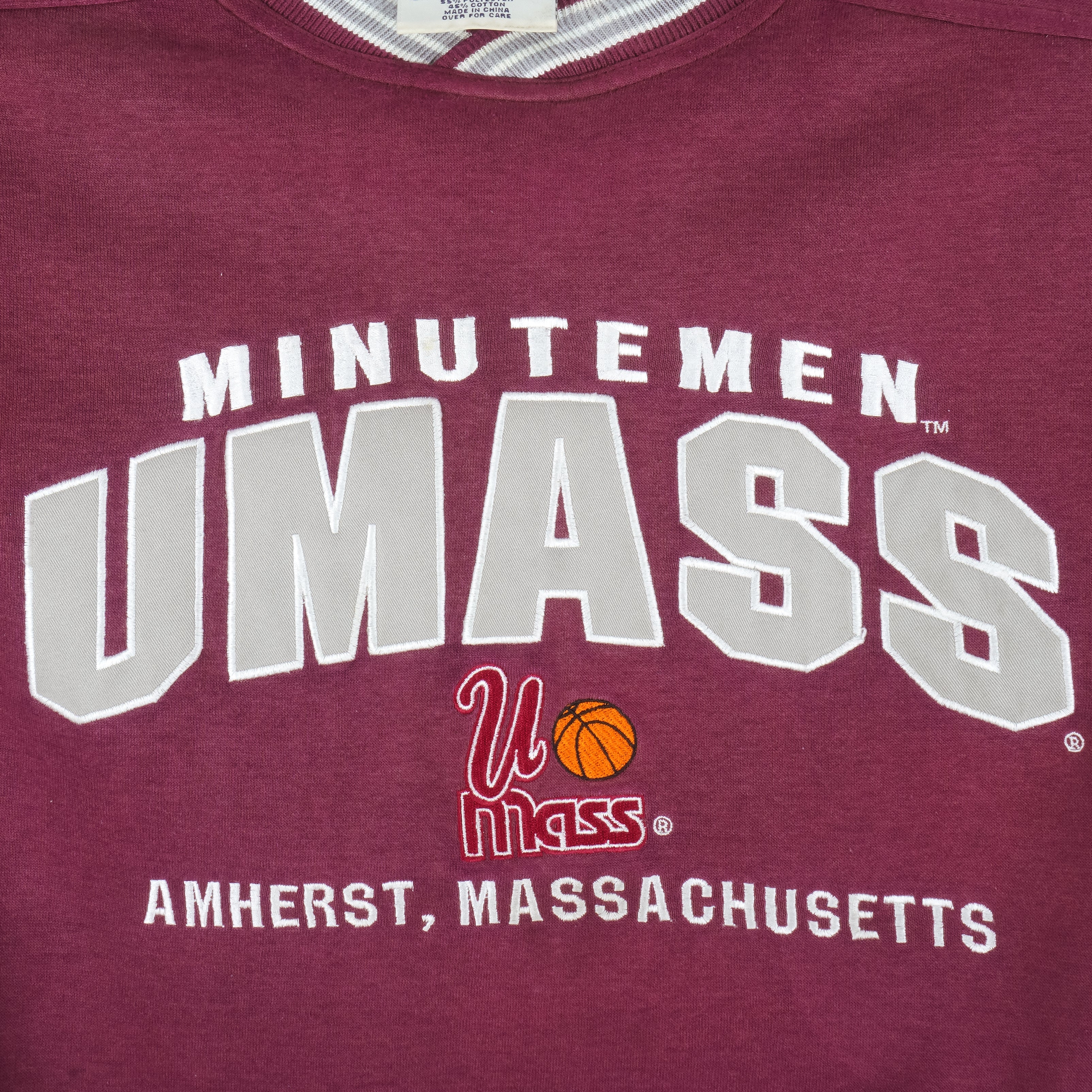 Vintage hot sale umass sweatshirt