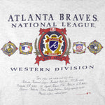 MLB (Nutmeg) - Atlanta Braves Embroidered T-shirt 1991 Large Vintage Retro baseball