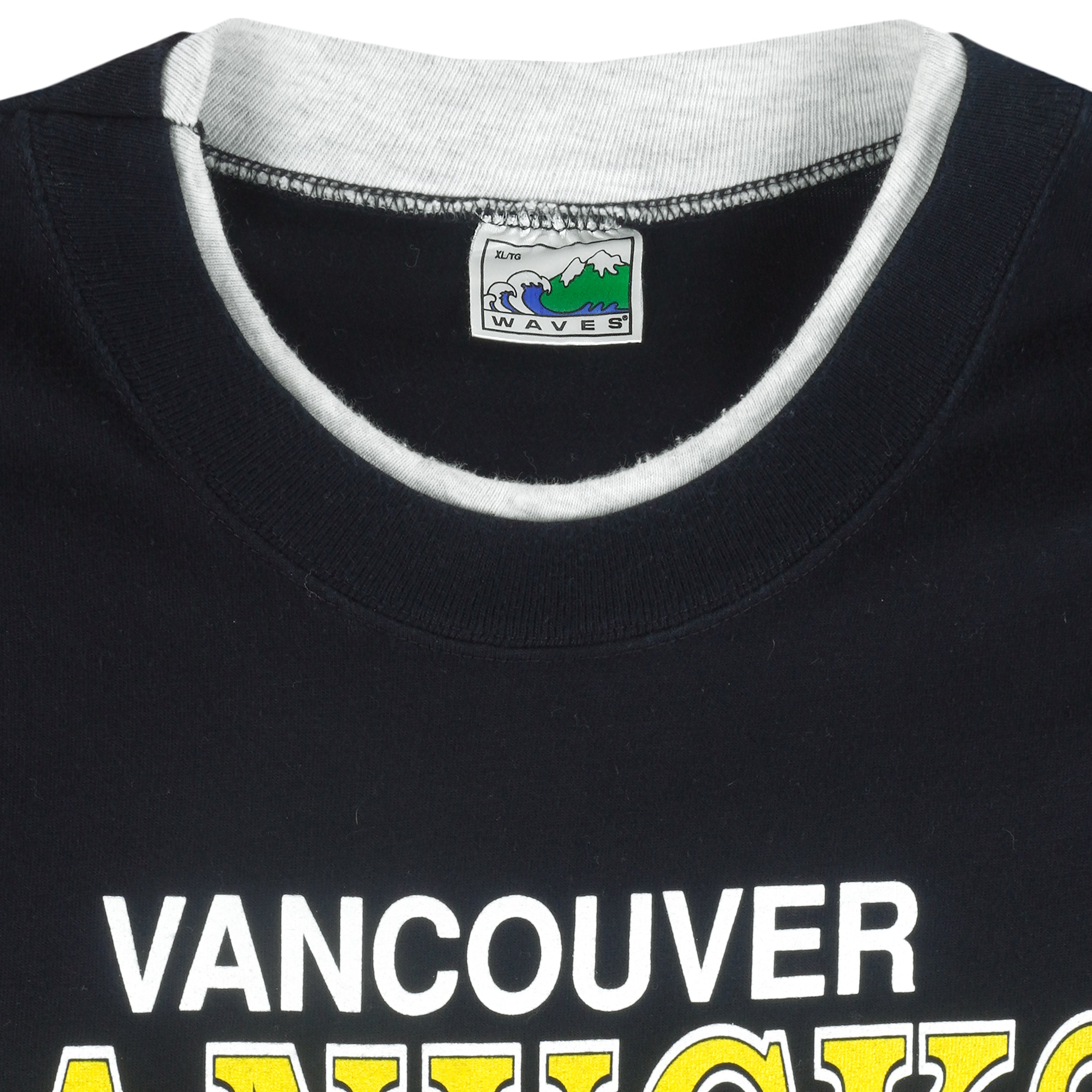 Vintage NHL Vancouver Canucks T Shirt