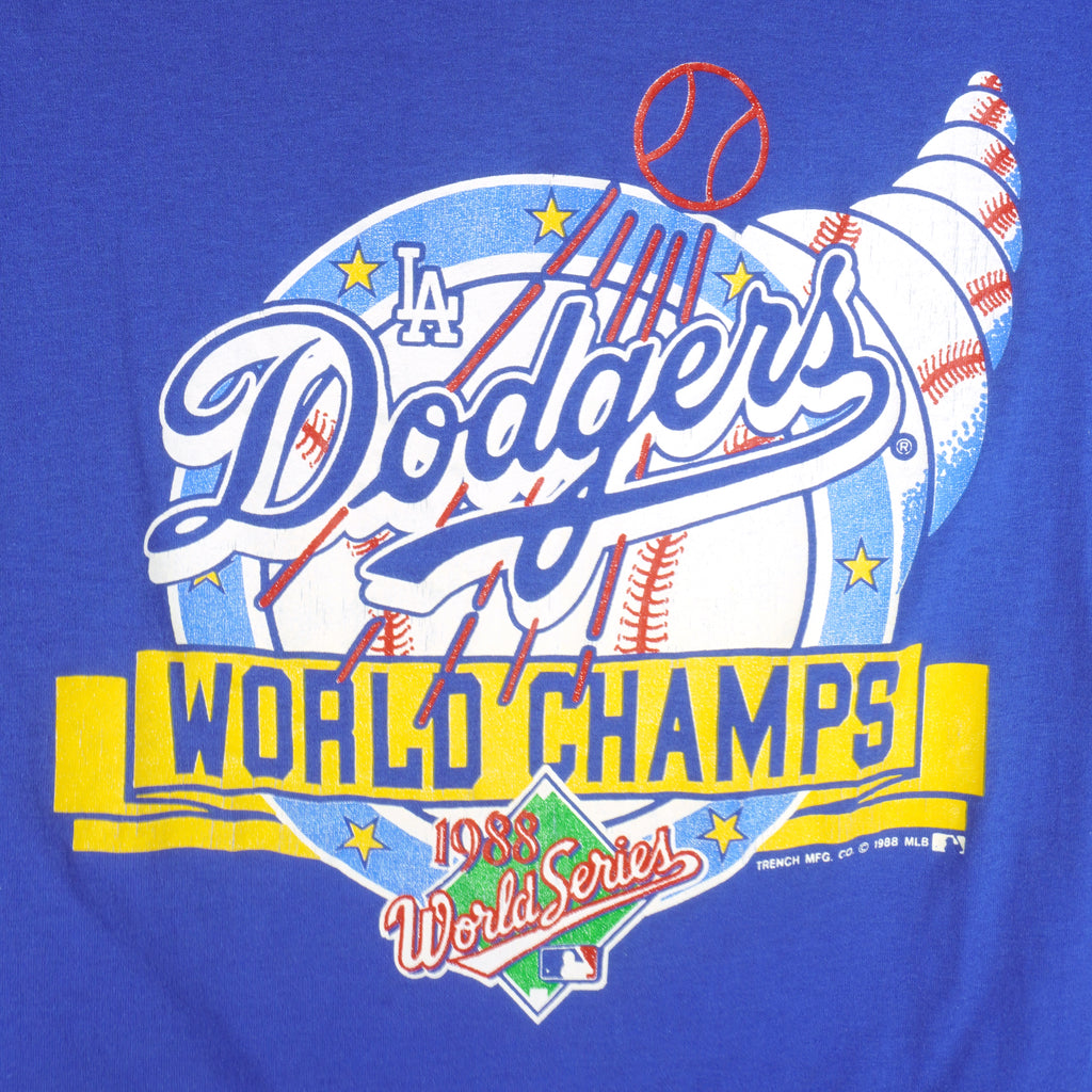 MLB (Trench) - LA Dodgers World Champs T-Shirt 1988 Large Vintage Retro Baseball