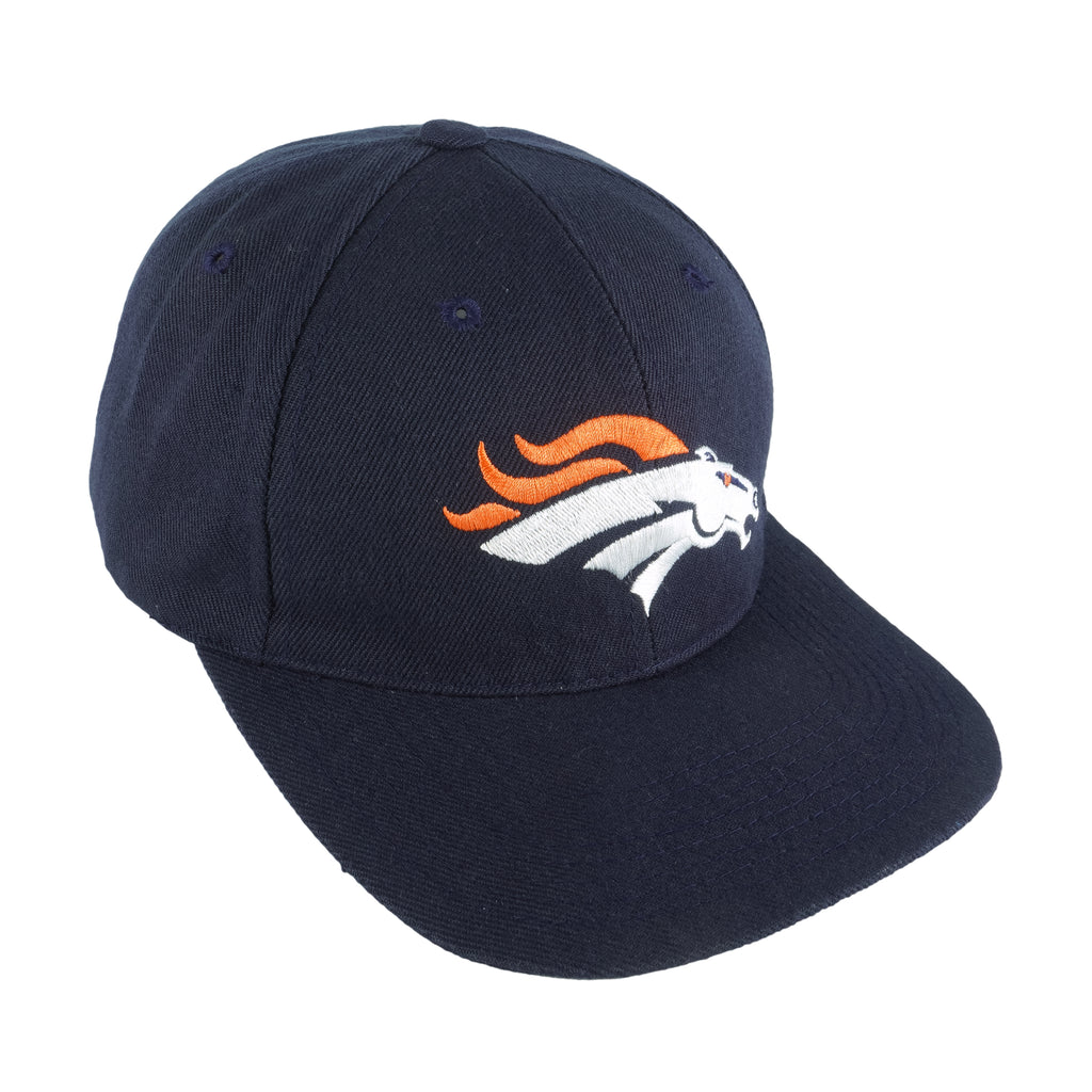 NFL (Sports Specialties) - Denver Broncos Embroidered Snapback Hat 1990s OSFA Vintage Retro Football